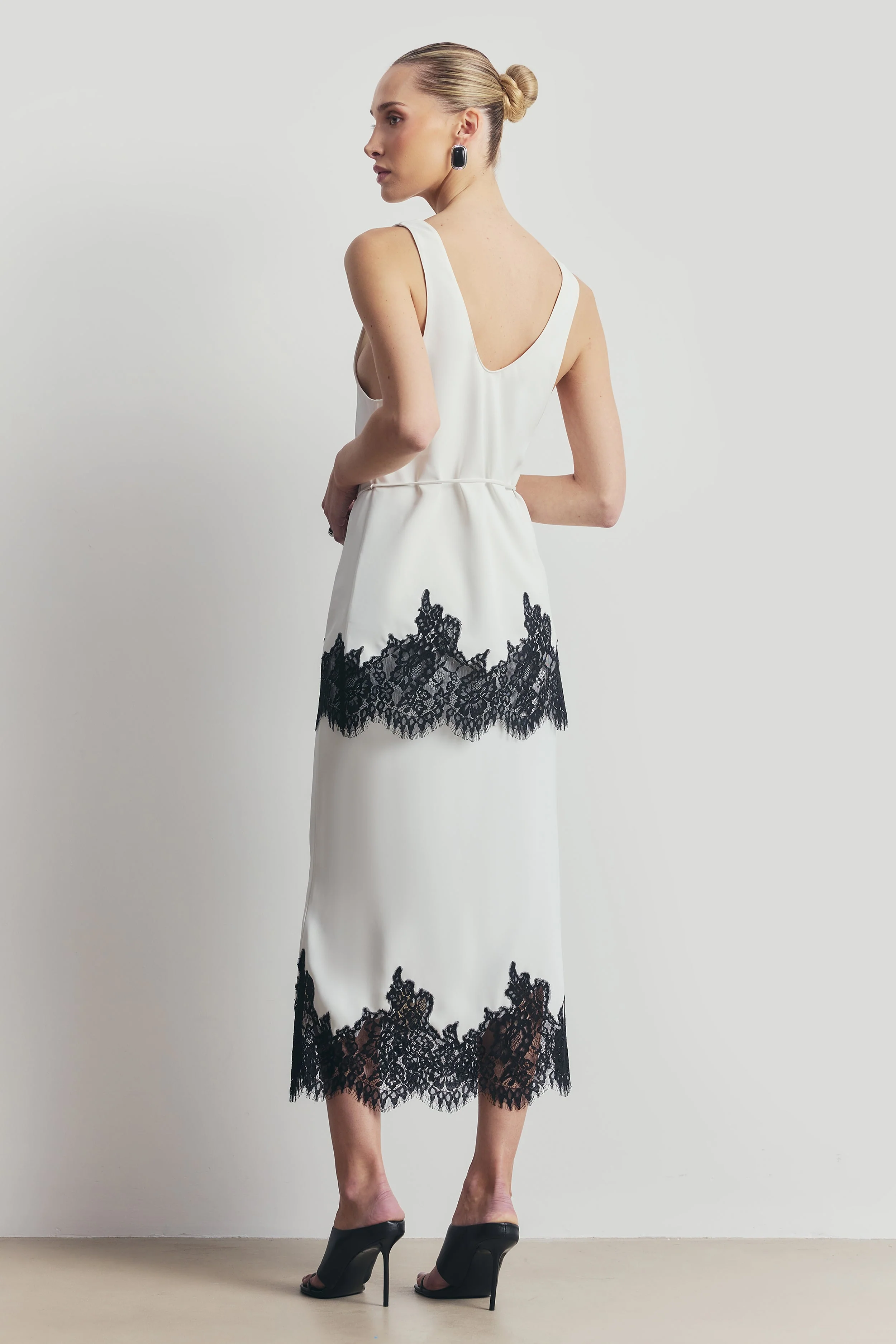 Lace Hem Column Maxi Skirt - White - Image 2